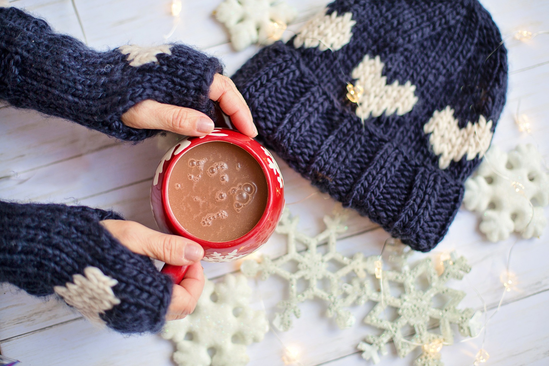 It’s easier with mittens. JilWellington @pixabay